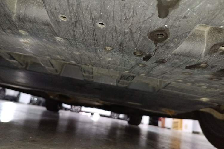 Used Cadillac CT4 2023 28T Luxury Version Chassis Front