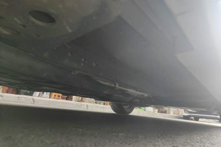Used Cadillac CT4 2023 28T Luxury Version Chassis Front Left