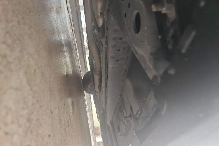 Used Cadillac CT4 2023 25T Luxury Model Chassis Front Left