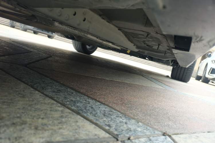 Used Cadillac CT4 2023 25T Luxury Model Chassis Front Left