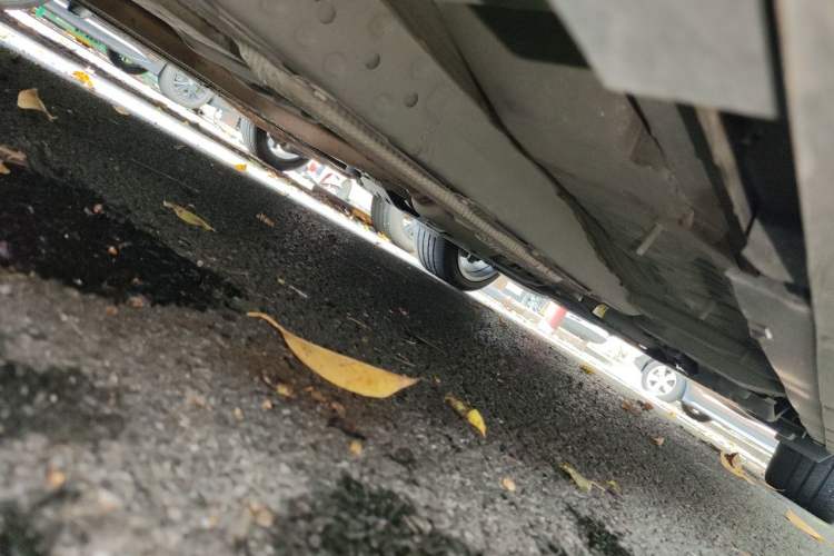 Used Cadillac CT4 2023 25T Luxury Model Chassis Front Left