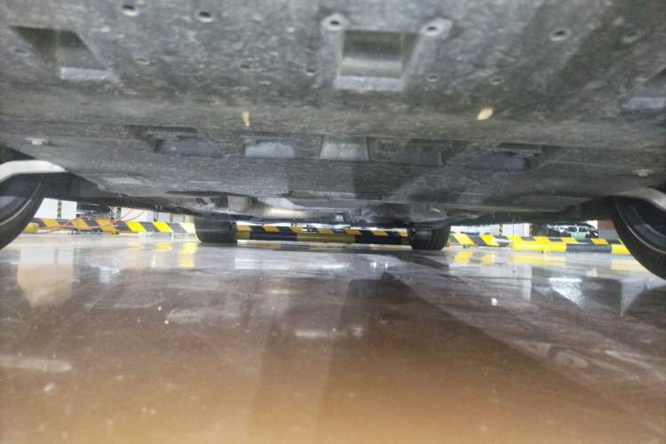Used Cadillac CT4 2023 25T Luxury Model Chassis Rear