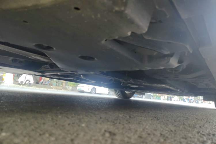 Used Cadillac CT4 2023 28T Luxury Version Chassis Rear Right
