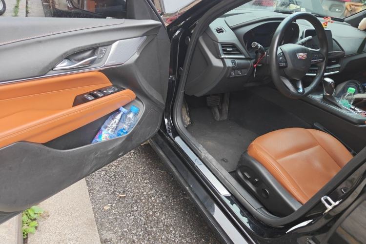 Used Cadillac CT4 2023 28T Luxury Version Driver Seat