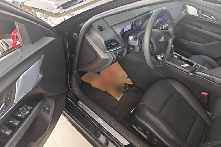Used Cadillac CT4 2023 25T Luxury Model Driver Seat