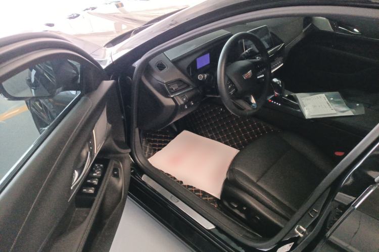 Used Cadillac CT4 2023 25T Luxury Model Driver Seat