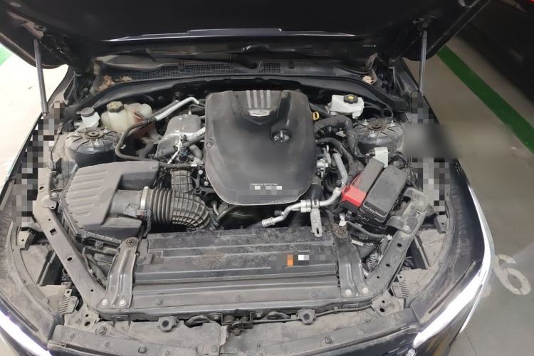 Used Cadillac CT4 2023 25T Fashion Edition Engine Bay