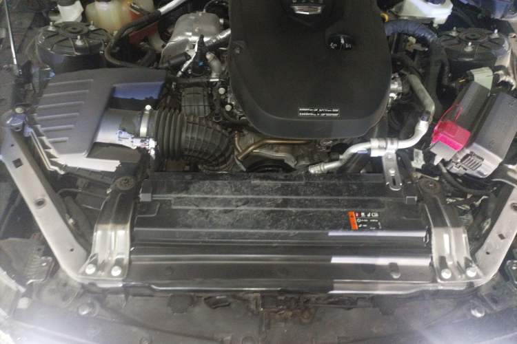 Used Cadillac CT4 2023 25T Luxury Model Engine Bay