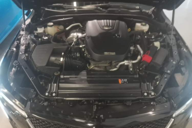 Used Cadillac CT4 2023 25T Luxury Model Engine Bay