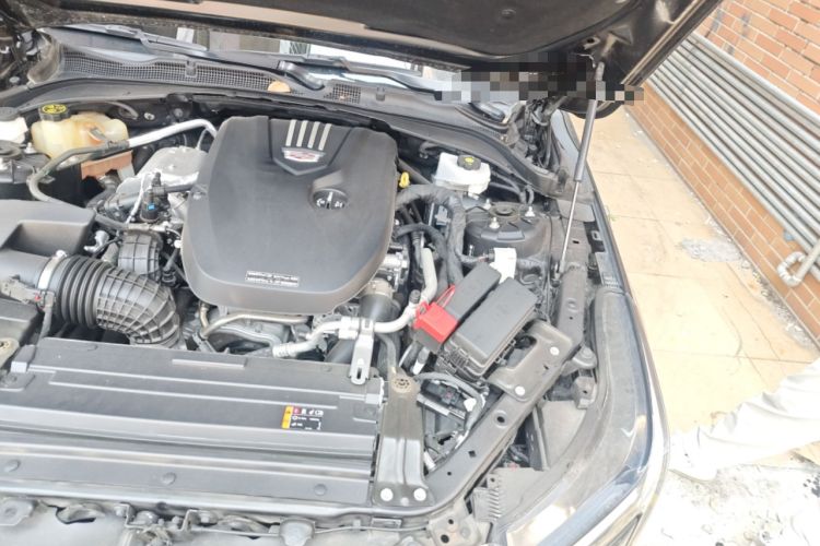 Used Cadillac CT4 2023 25T Fashion Edition Engine Bay Left