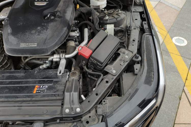 Used Cadillac CT4 2023 25T Luxury Model Engine Bay Left