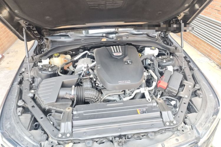 Used Cadillac CT4 2023 25T Fashion Edition Engine Bay