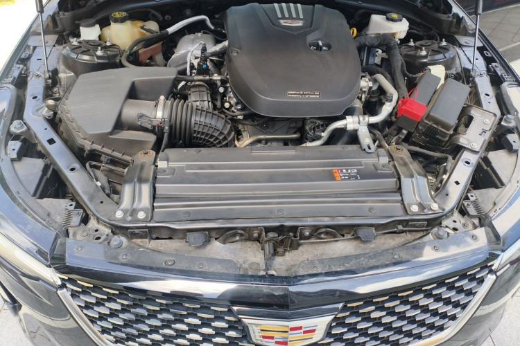 Used Cadillac CT4 2023 25T Luxury Model Engine Bay