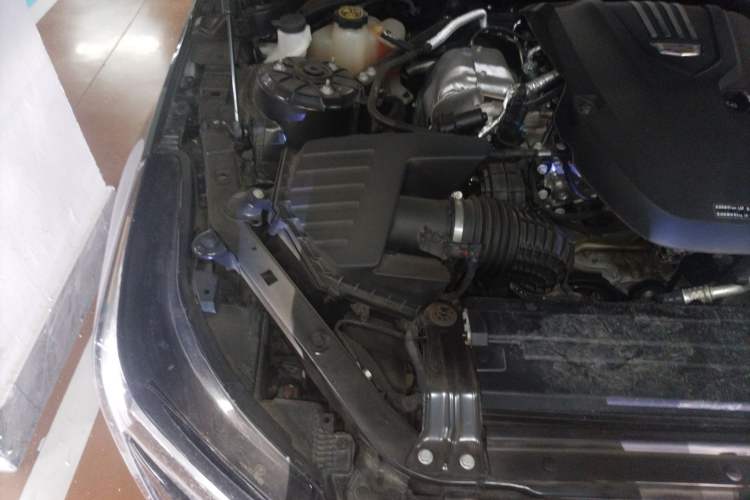 Used Cadillac CT4 2023 25T Luxury Model Engine Bay Right