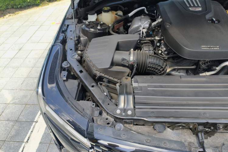 Used Cadillac CT4 2023 25T Luxury Model Engine Bay Right