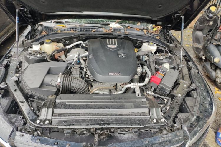Used Cadillac CT4 2023 25T Luxury Model Engine Bay