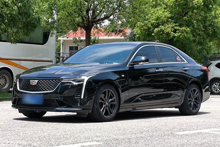 Used Cadillac CT4 2023 28T Luxury Version Exterior 2