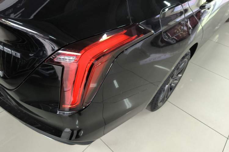 Used Cadillac CT4 2023 25T Luxury Model Exterior 6