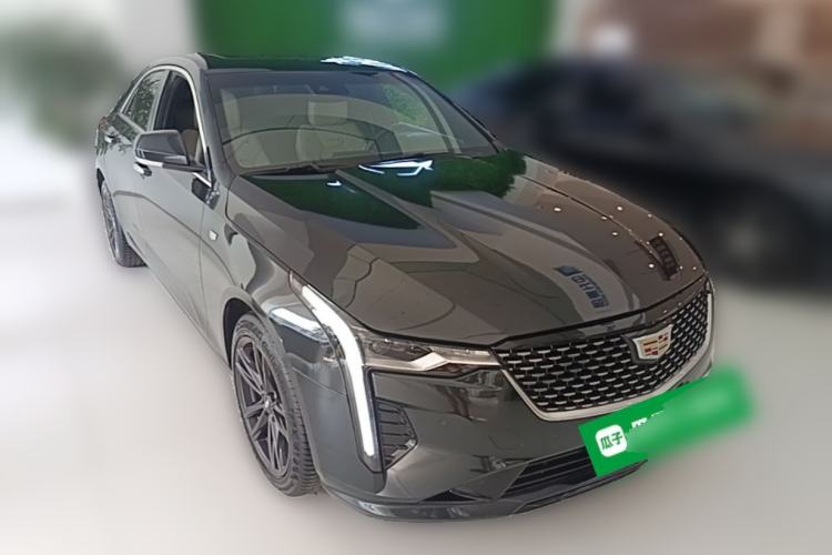 Used Cadillac CT4 2023 25T Luxury Model Front Right 45 Deg