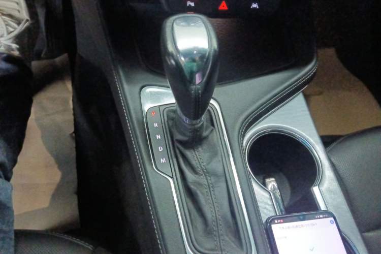 Used Cadillac CT4 2023 25T Luxury Model Gear Lever