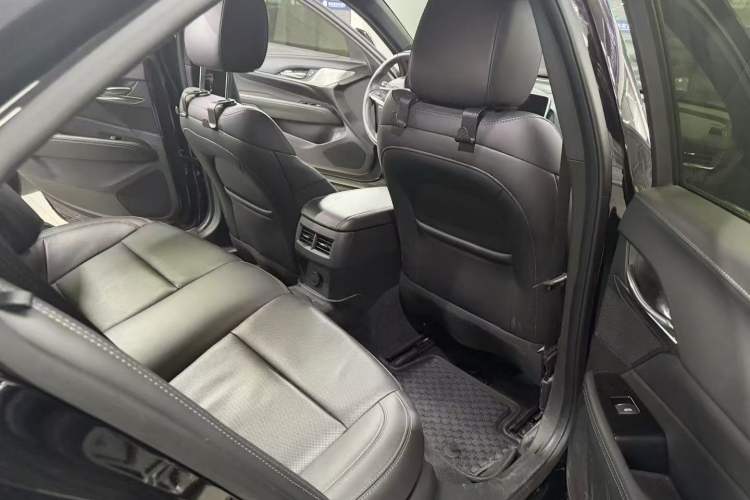 Used Cadillac CT4 2023 25T Luxury Model Interior 1