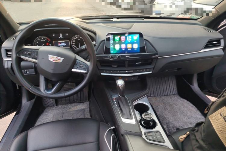 Used Cadillac CT4 2023 25T Luxury Model Interior 3