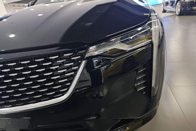 Used Cadillac CT4 2023 25T Luxury Model Left Front Headlight