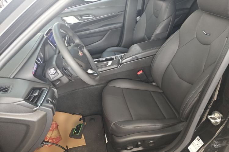 Used Cadillac CT4 2023 25T Luxury Model Left Front Seat