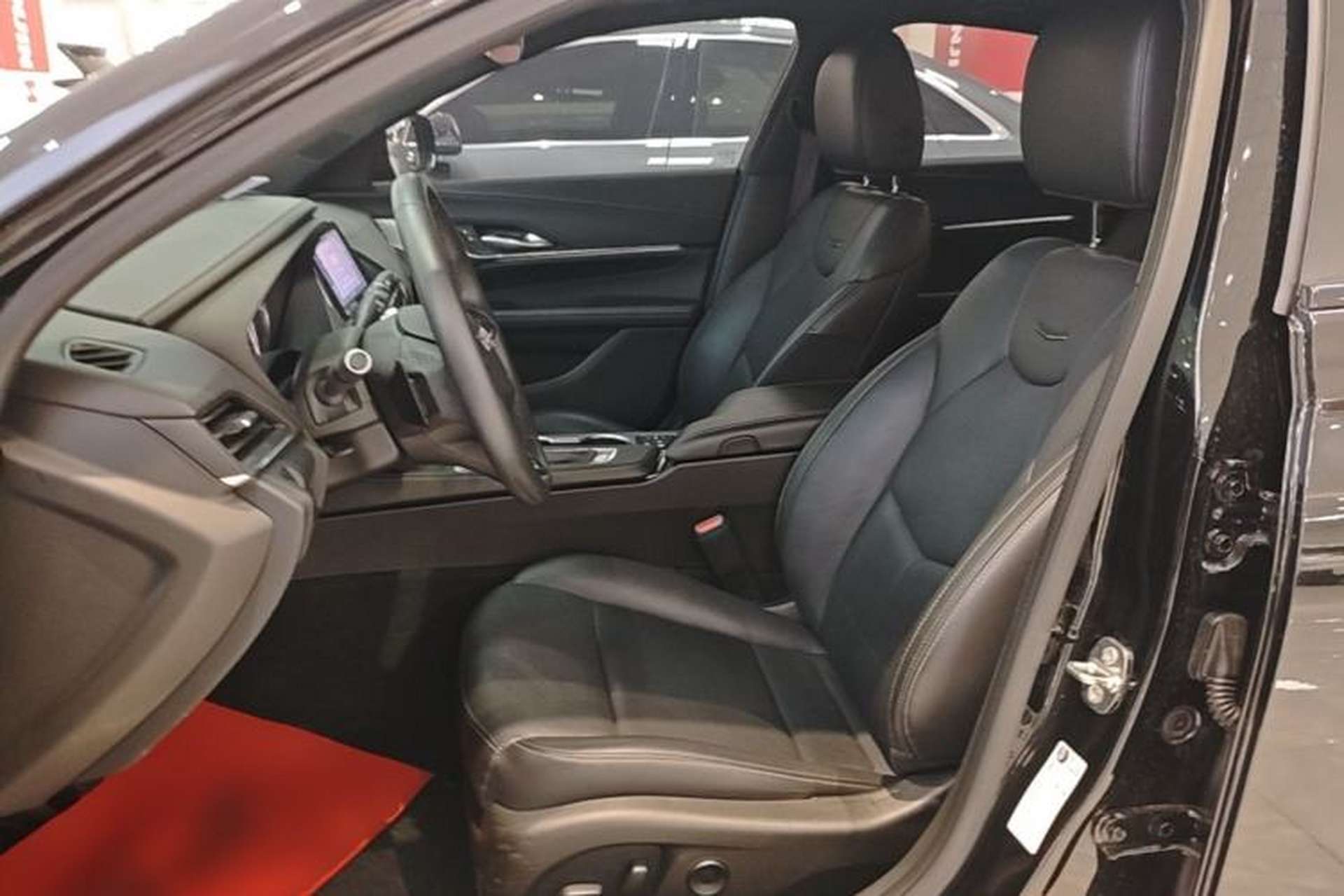 Used Cadillac CT4 2023 25T Luxury Model Left Front Seat