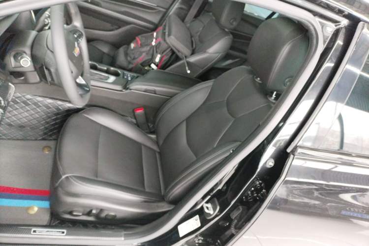Used Cadillac CT4 2023 25T Fashion Edition Left Front Seat