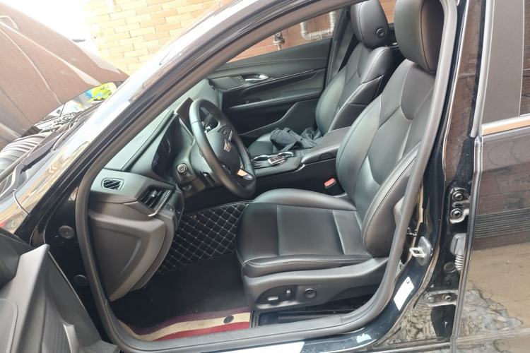Used Cadillac CT4 2023 25T Fashion Edition Left Front Seat