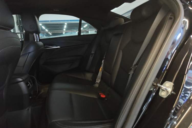 Used Cadillac CT4 2023 25T Fashion Edition Left Rear Seat