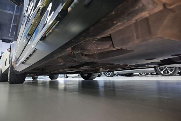 Used Cadillac CT4 2023 25T Luxury Model Left Side Sill