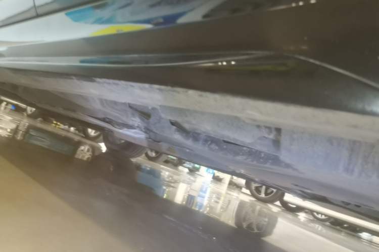 Used Cadillac CT4 2023 25T Luxury Model Left Side Sill