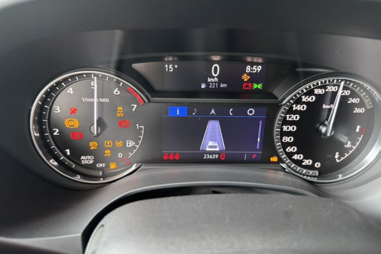 Used Cadillac CT4 2023 25T Luxury Model Odometer Close Up