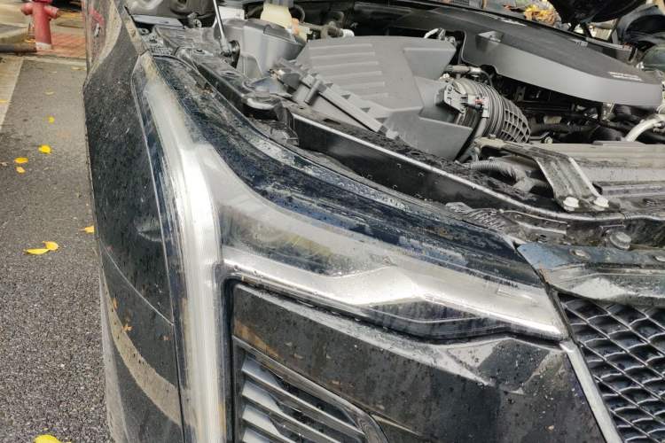 Used Cadillac CT4 2023 25T Luxury Model Right Front Headlight