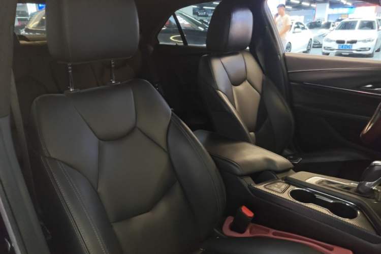 Used Cadillac CT4 2023 25T Fashion Edition Right Front Seat