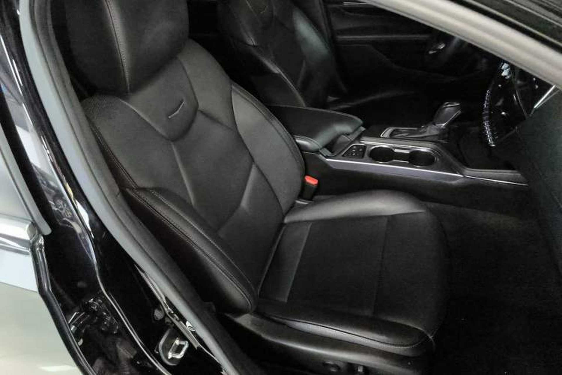 Used Cadillac CT4 2023 25T Luxury Model Right Front Seat
