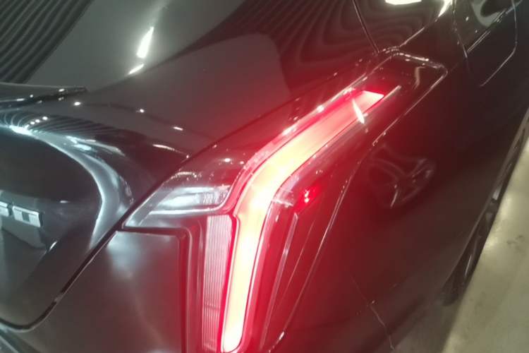 Used Cadillac CT4 2023 25T Luxury Model Right Rear Taillight