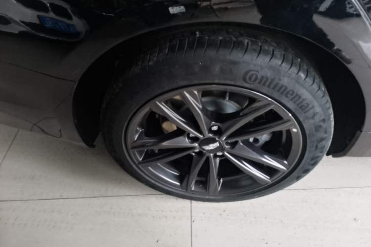 Used Cadillac CT4 2023 28T Luxury Version Right Rear Wheel Hub