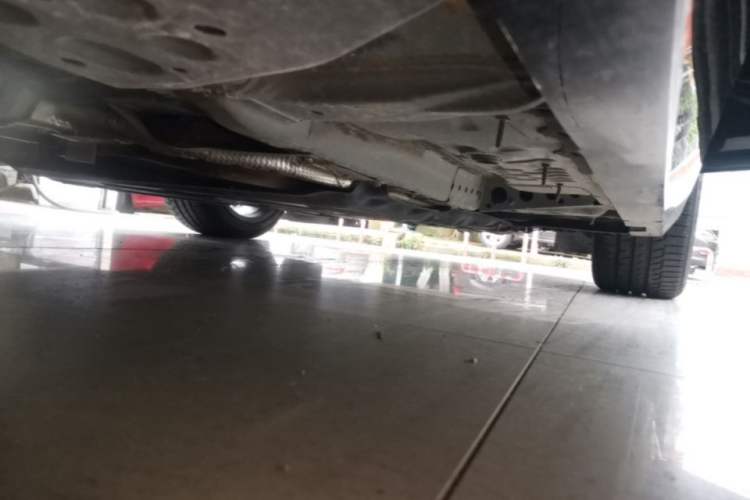 Used Cadillac CT4 2023 28T Luxury Version Right Side Sill