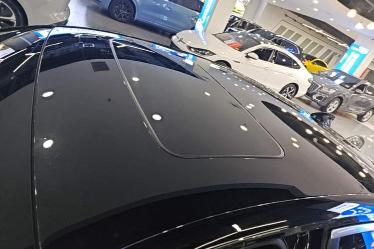 Used Cadillac CT4 2023 25T Luxury Model Roof