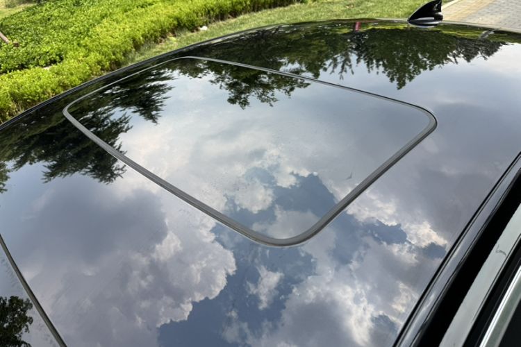 Used Cadillac CT4 2023 25T Luxury Model Roof