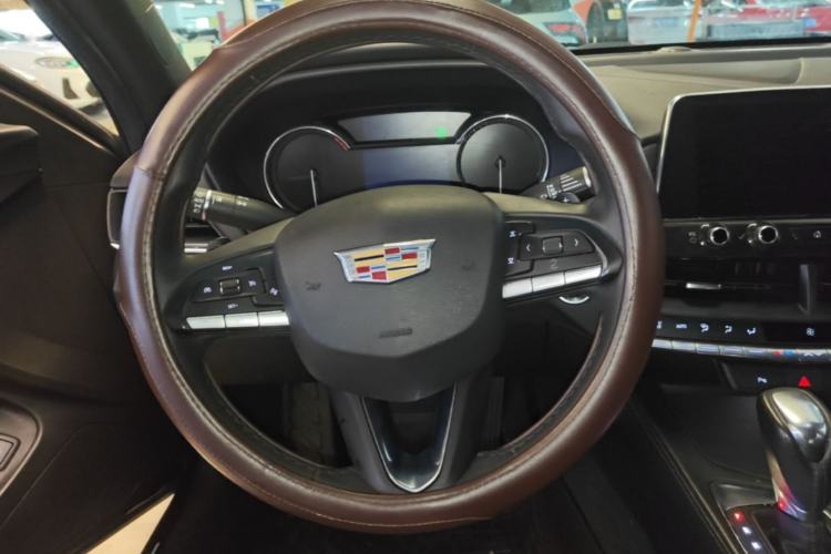 Used Cadillac CT4 2023 25T Fashion Edition Steering Wheel