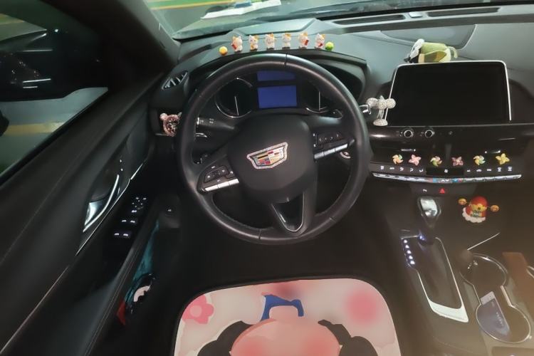Used Cadillac CT4 2023 25T Fashion Edition Steering Wheel