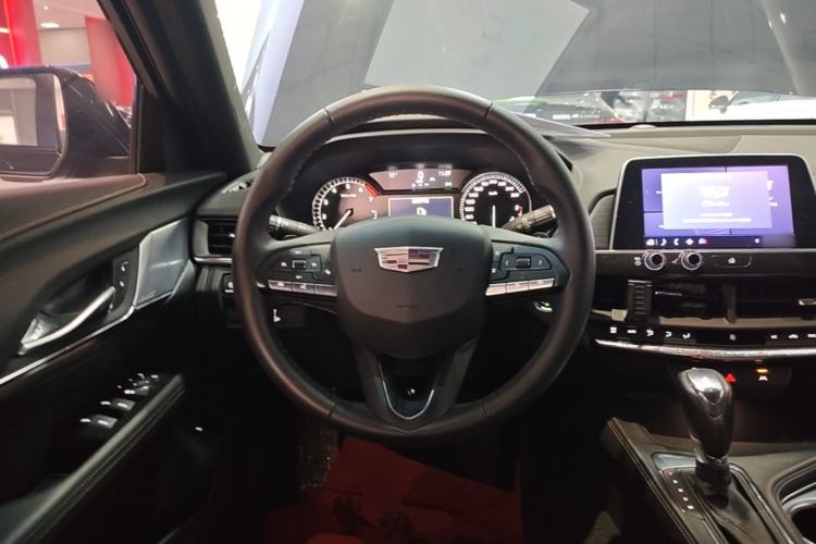 Used Cadillac CT4 2023 25T Luxury Model Steering Wheel