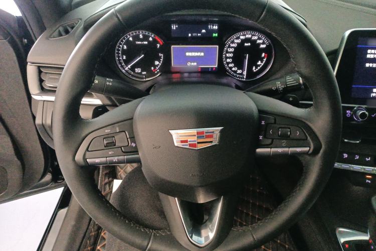 Used Cadillac CT4 2023 25T Luxury Model Steering Wheel