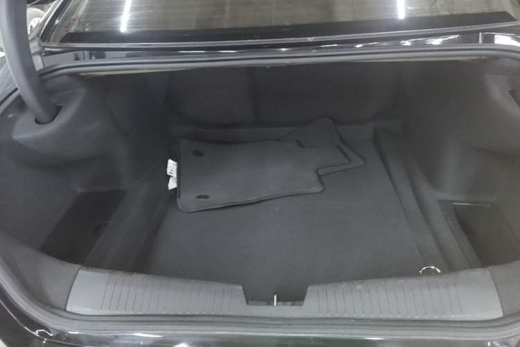 Used Cadillac CT4 2023 25T Luxury Model Trunk