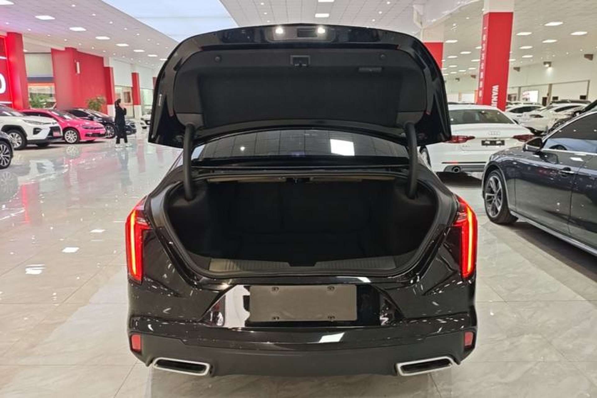 Used Cadillac CT4 2023 25T Luxury Model Trunk