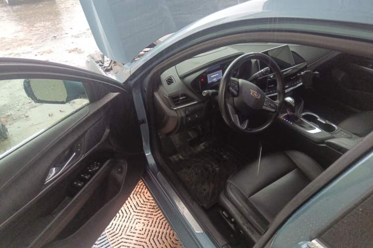 Used Cadillac CT4 2023 25T Fashion Edition Driver Seat